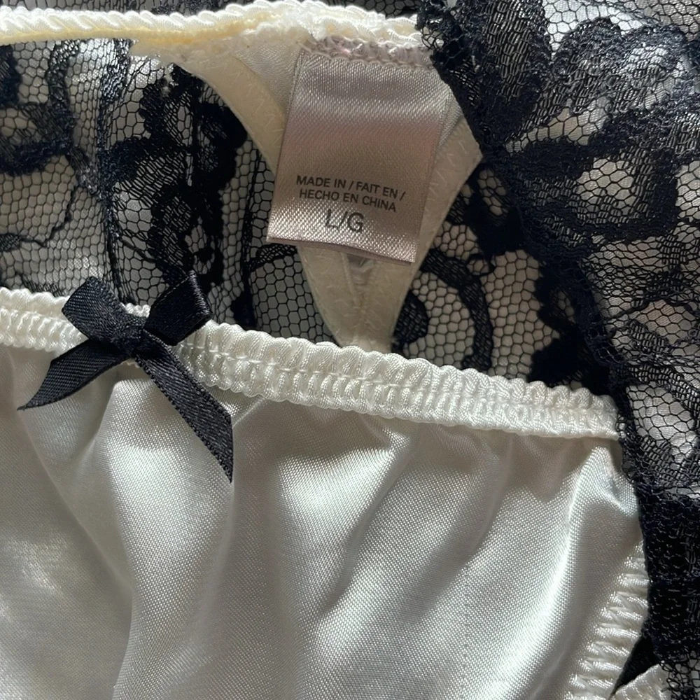 Victorias Secret Babydoll Black Lace & Satin Cami Nightie & Panty Lingerie Set - Picture 13 of 16